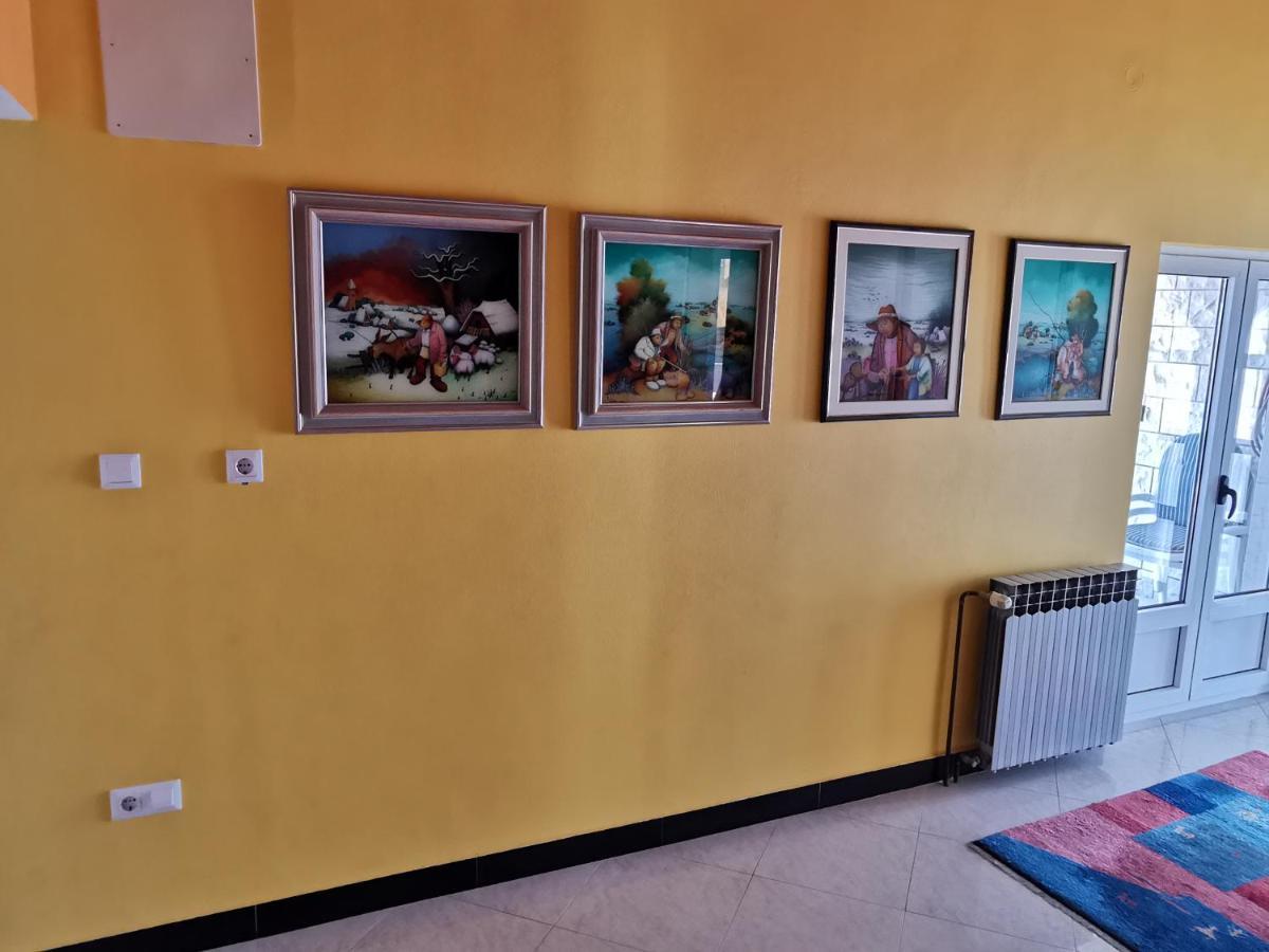 Nina Apartments Podstrana Bagian luar foto