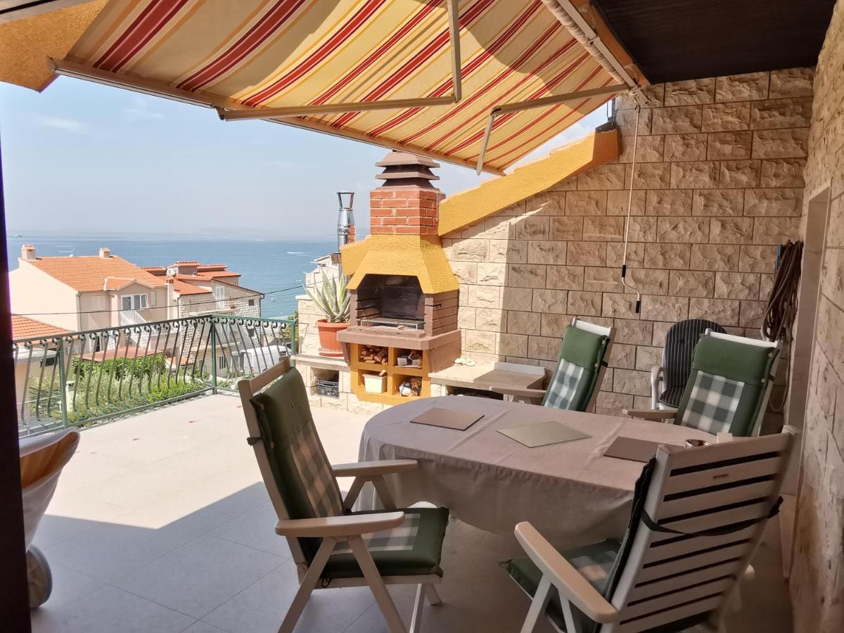 Nina Apartments Podstrana Bagian luar foto