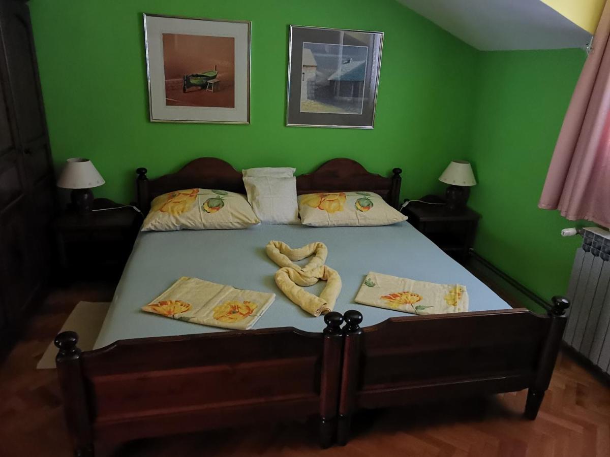 Nina Apartments Podstrana Bagian luar foto