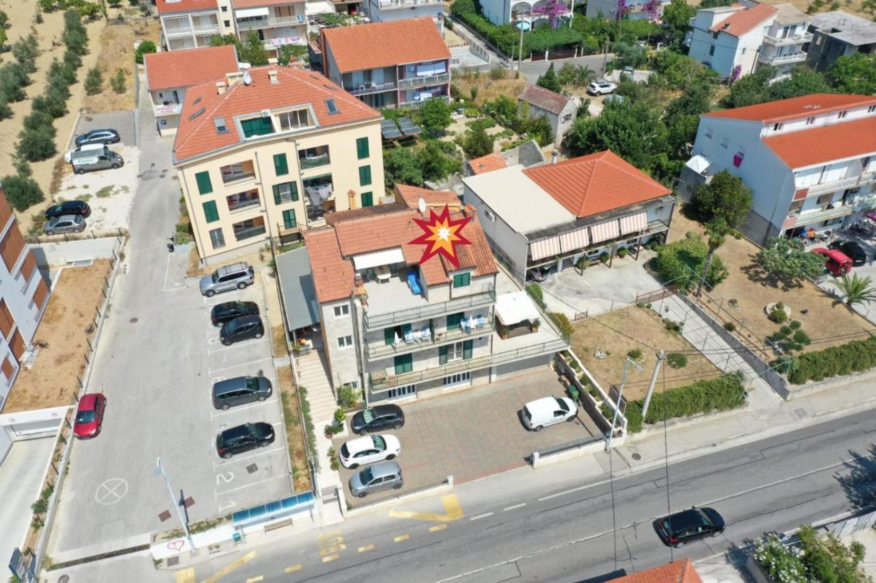 Nina Apartments Podstrana Bagian luar foto
