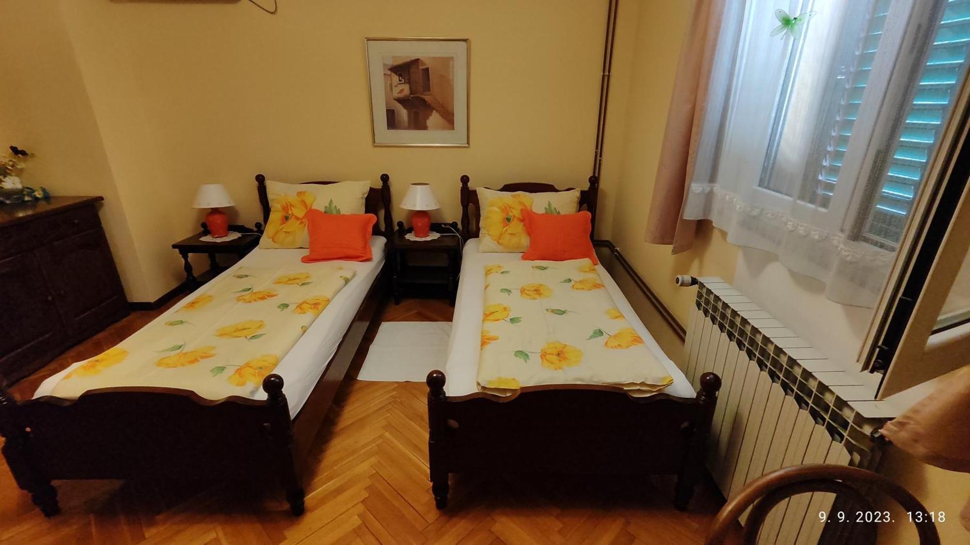 Nina Apartments Podstrana Bagian luar foto