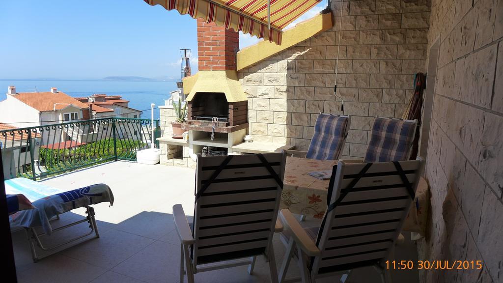 Nina Apartments Podstrana Bagian luar foto