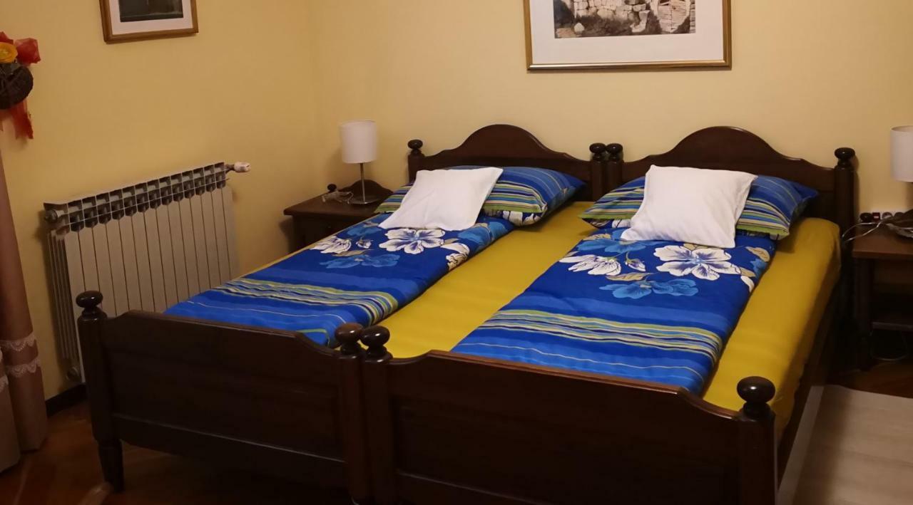 Nina Apartments Podstrana Bagian luar foto